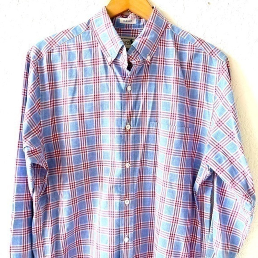 J. Crew classic fit chambray blue w/ red & white plaid button down shirt Sz S